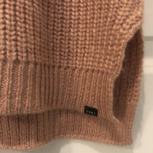 Obey Sleeveless Mock Neck Sweater - Picture 5 of 7